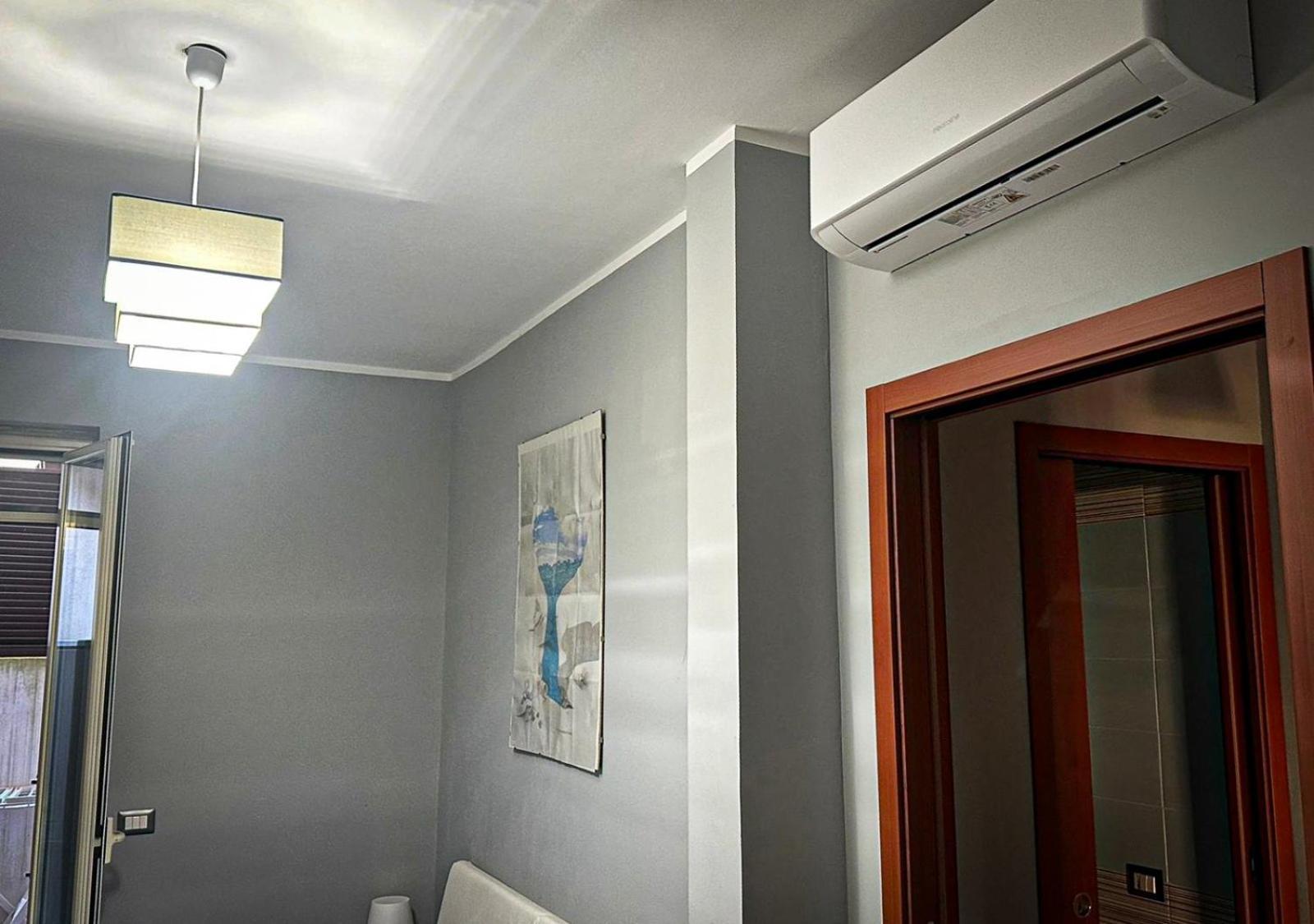 Appartamento Da Marti In Centro Messina Esterno foto